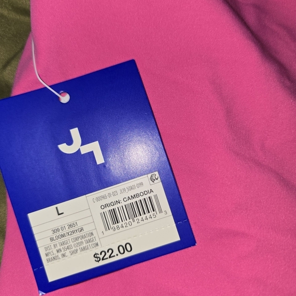 JoyLab Women's Vibrant Pink Bike Shorts, Large, NWT!!!! - Picture 3 of 3